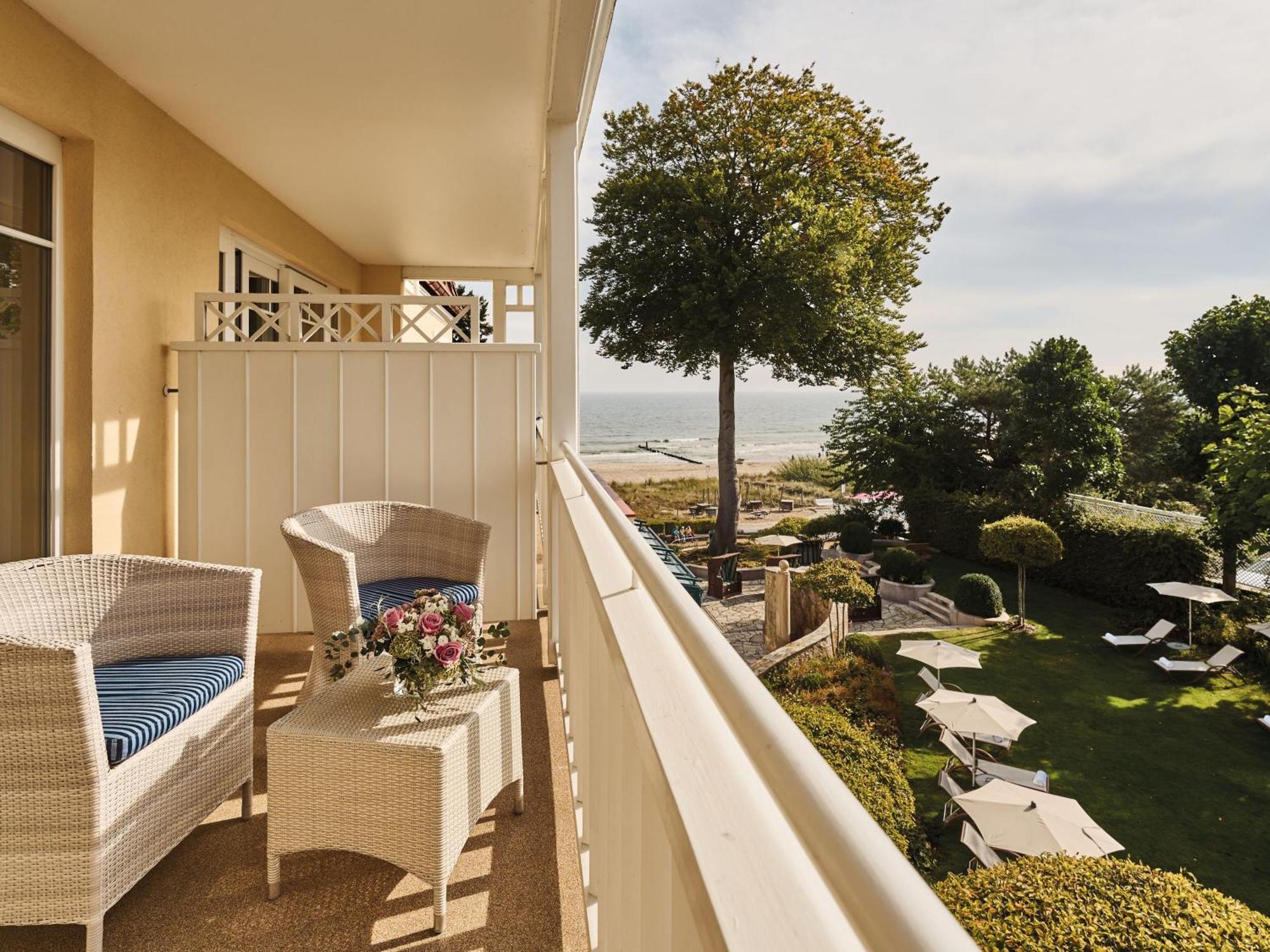 Отель Aja Strandhotel Bansin