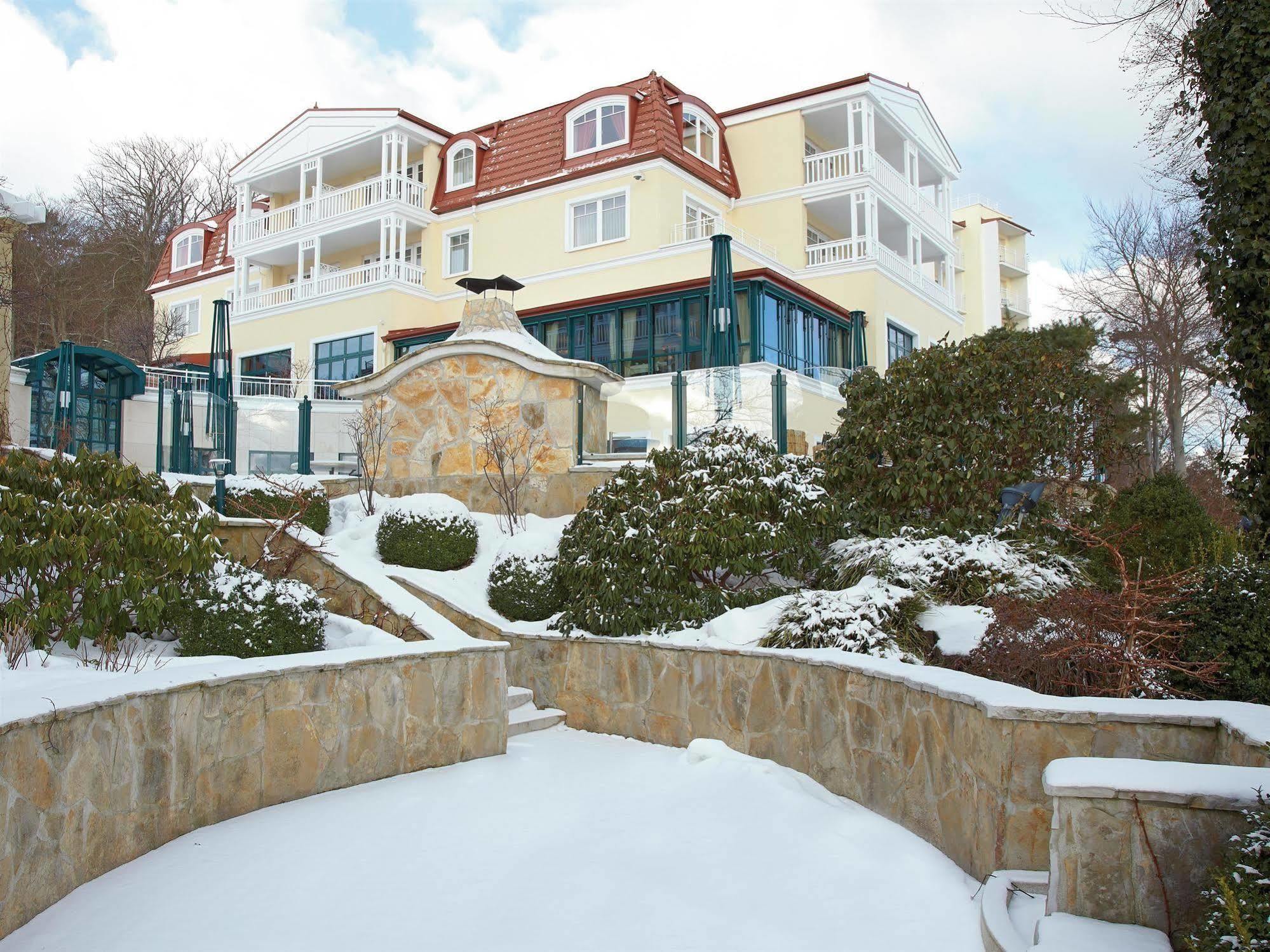 Aja Strandhotel Bansin Hotel 4*